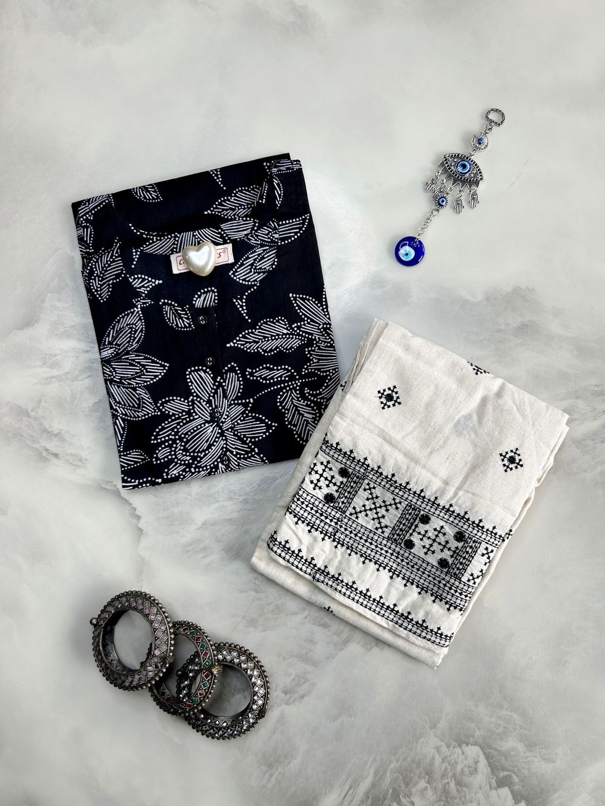 699a108d-84d5-456a-8de3-fa69a35a060f-2