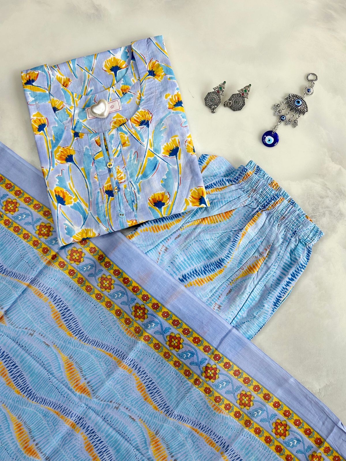 7ee3e23b-2b48-4dd2-9eed-d9c6238960b8