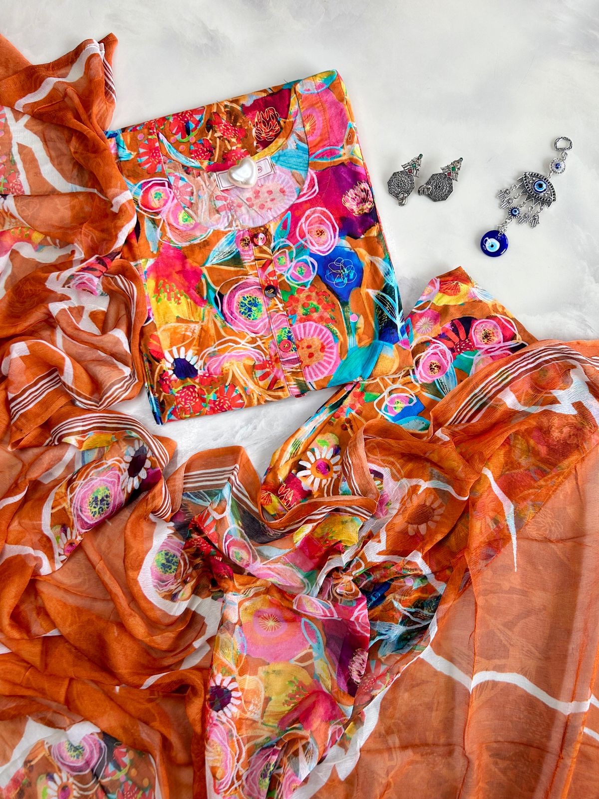 b3a01c25-6c39-4fa1-a077-3deb9519a66d